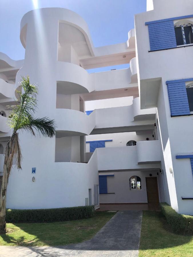 Brand New Beautiful Vacation House - Family Only Cabo Negro Exteriér fotografie